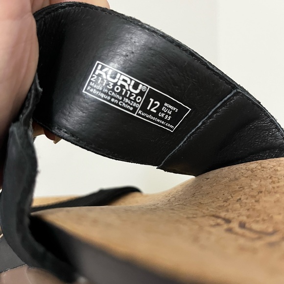 KURU Women’s Loma Tila Black Sandals Size 12 - Picture 15 of 15